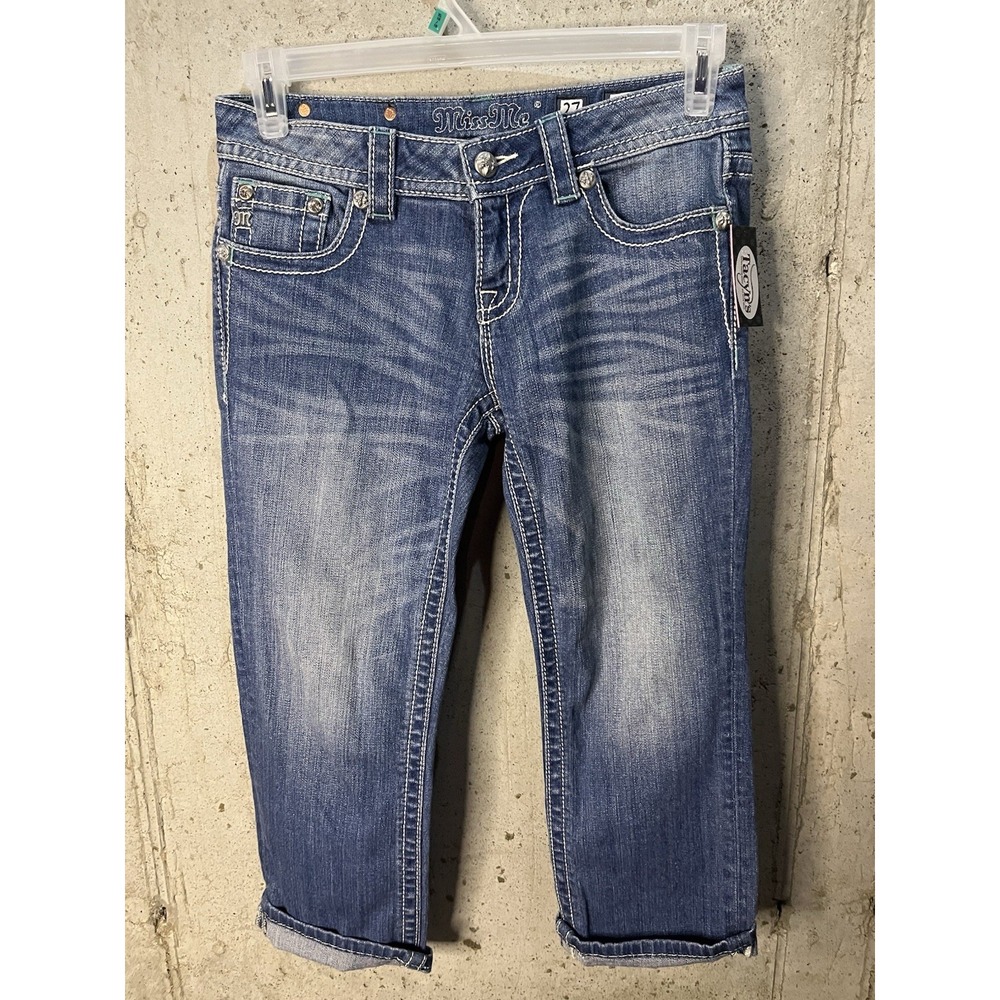 MISS ME Denim Women's Size‎ 27 29" Fashion Embroidered Capri NWT